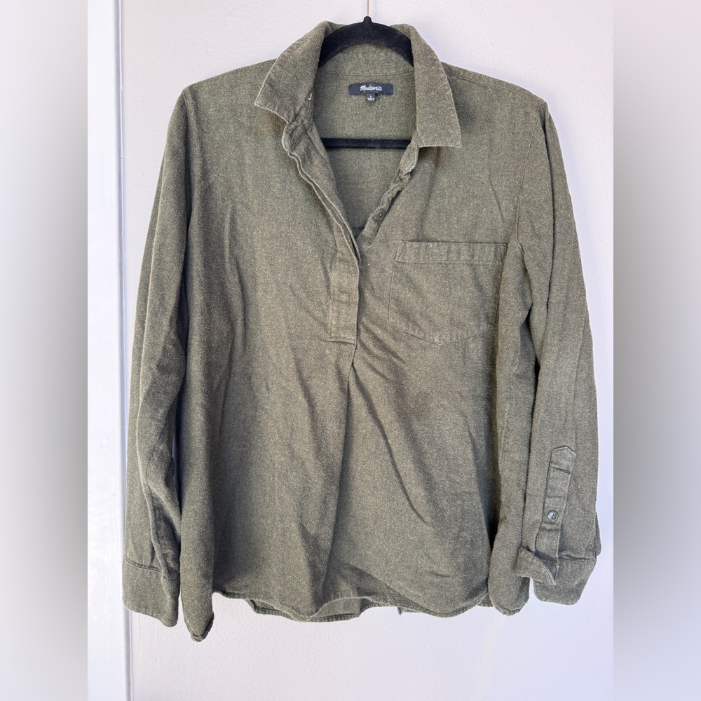 Madewell Olive Green Button-Front Long Sleeve Top